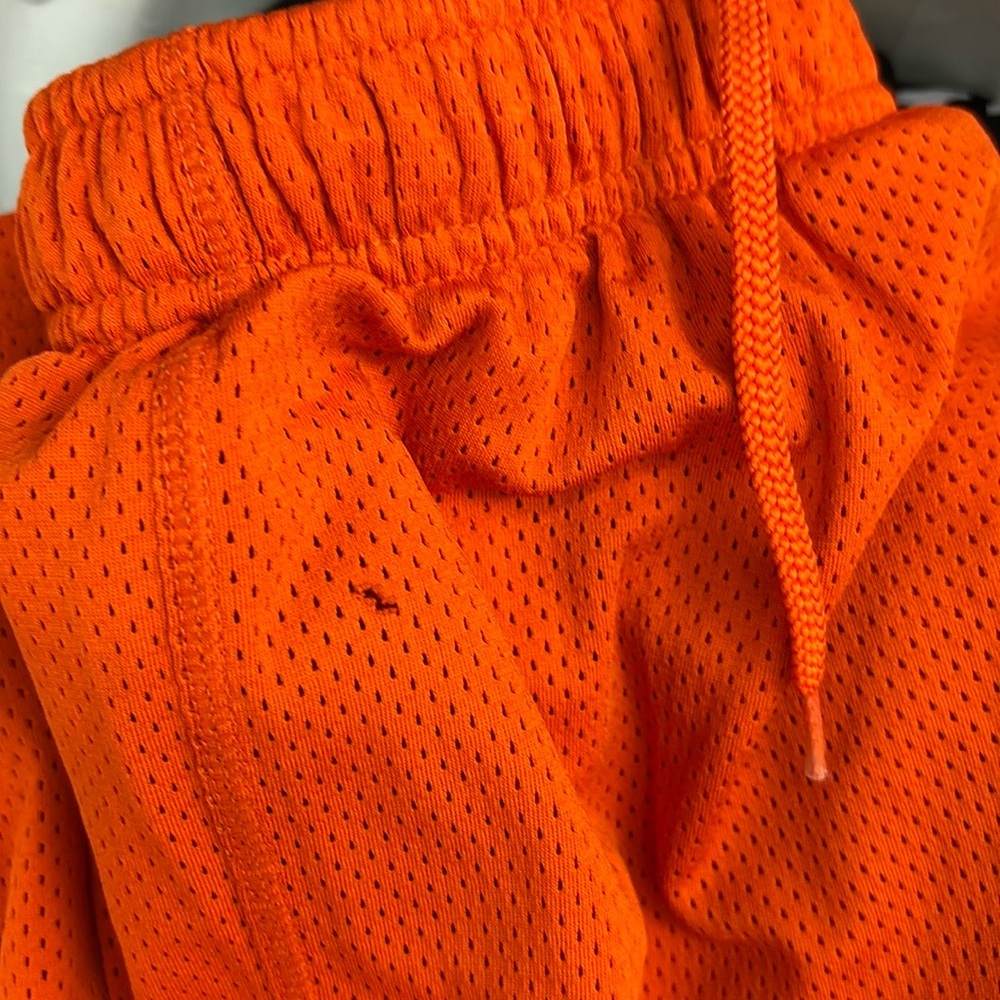 Nike Dri-Fit Athletic Mesh Shorts in Bright Orange Boys XL Elastic Drawstring